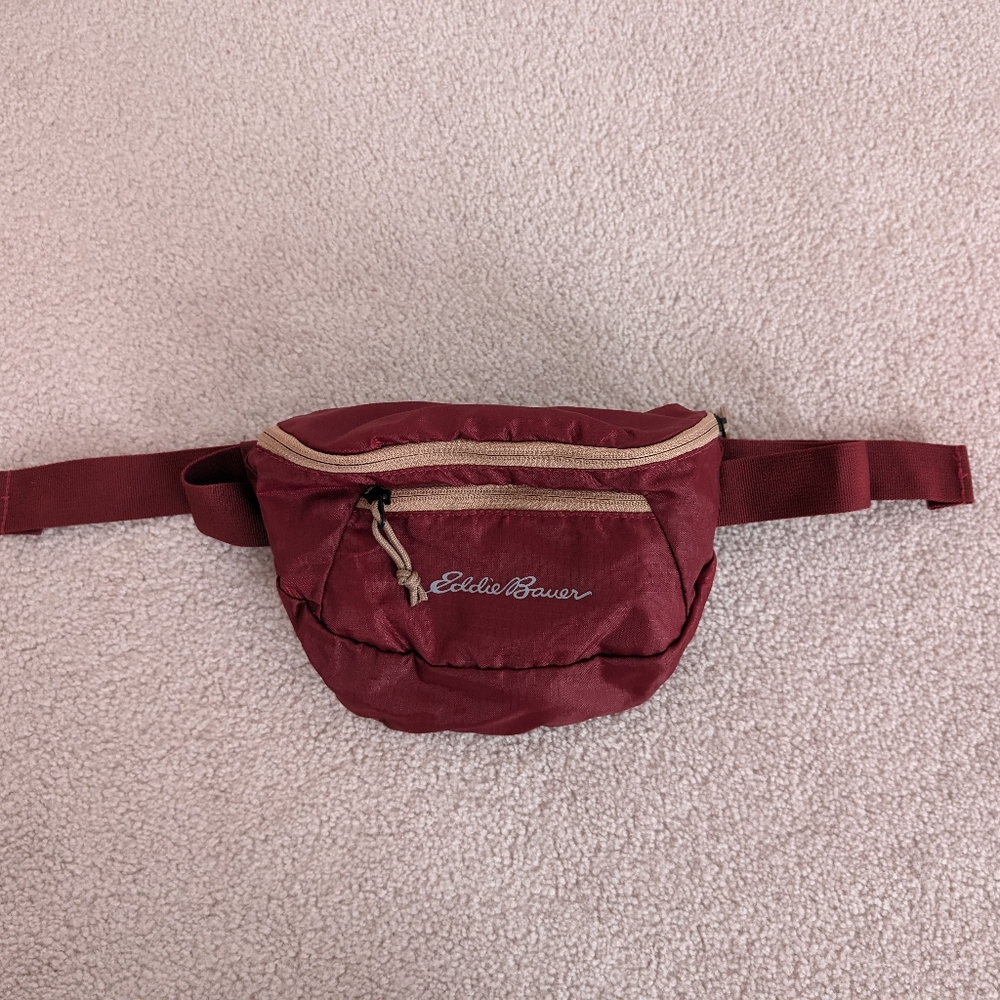 Eddie Bauer Stowaway Convertible Waist Pack (Fanny Pack)